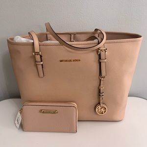 Michael Kors Jet Set Travel Handbag and Wallet